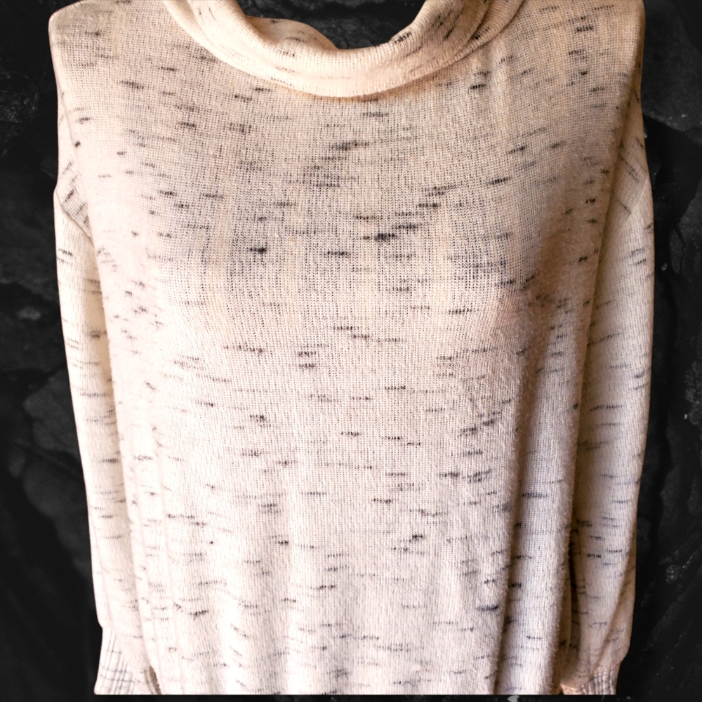Anthropologie Soft Snow Flecked Ribbed Oversized Sweater Size XS - Picture 3 of 7